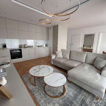Taupe II Wyjatkowy Apartament W Centrum Lodzi ภายนอก รูปภาพ